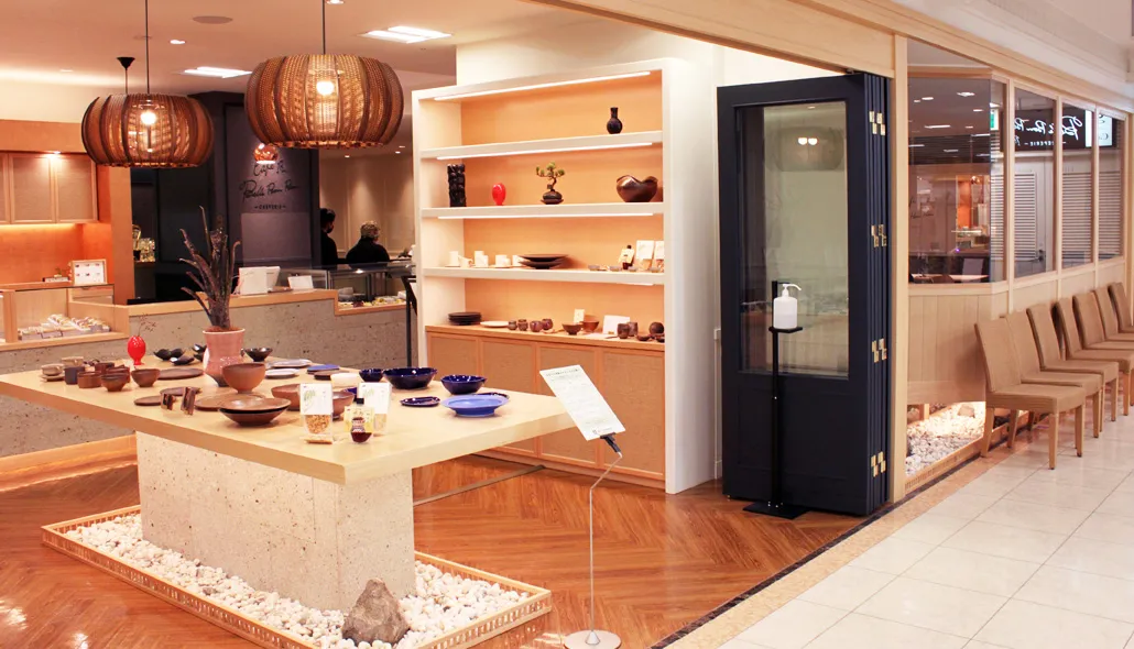 カフェ ベル ボンボン クレープリー